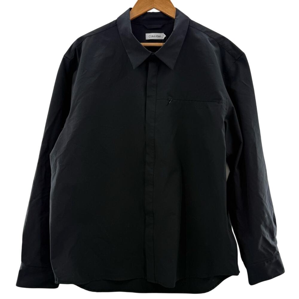 NWT Calvin Klein Performance Wear Polyester Long Sleeve Hidden Snap Down Shirt